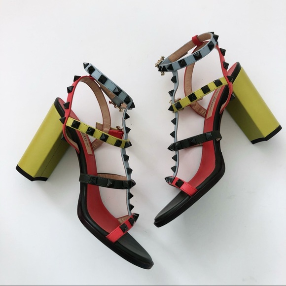 Valentino NIB Rock Stud T-Strap Sandals Abo 36.5 - Picture 5 of 14